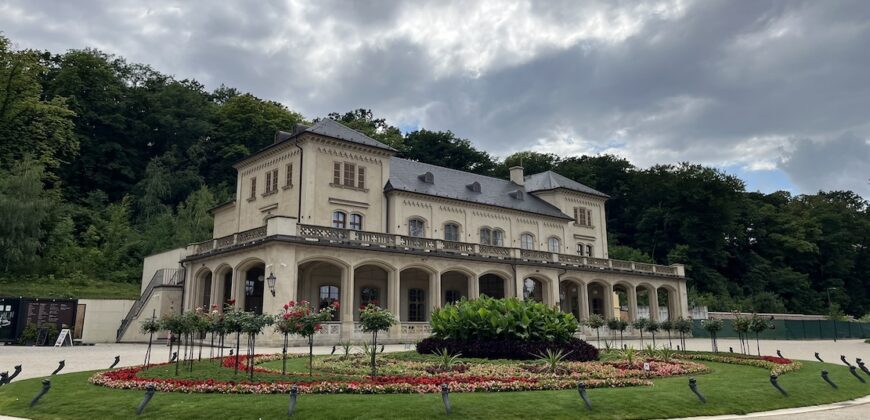 2+kk/B+sklep 51m2 areál Rezidence Podbaba P6 Lindleyova ul.