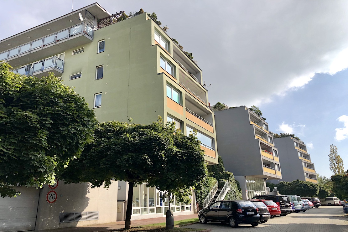 Bytový komplex Velká Skála – Praha 8