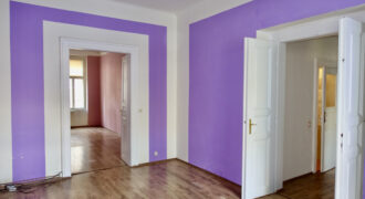 Prostorný byt s vysokými stropy 2+1 70 m2, cihlový dům u parku Vítkov P3 Žižkov ul. Koněvova